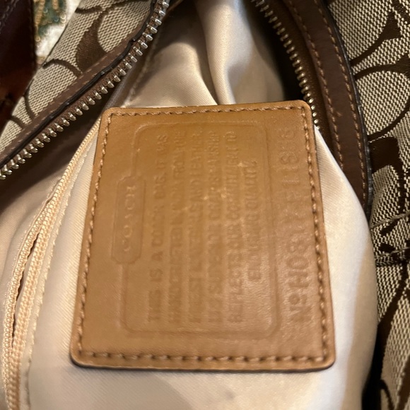 COACH Khaki/BrownSignature ShoulderBag.LeatherBraided Handle.SilverHardware.EUC - Picture 6 of 7